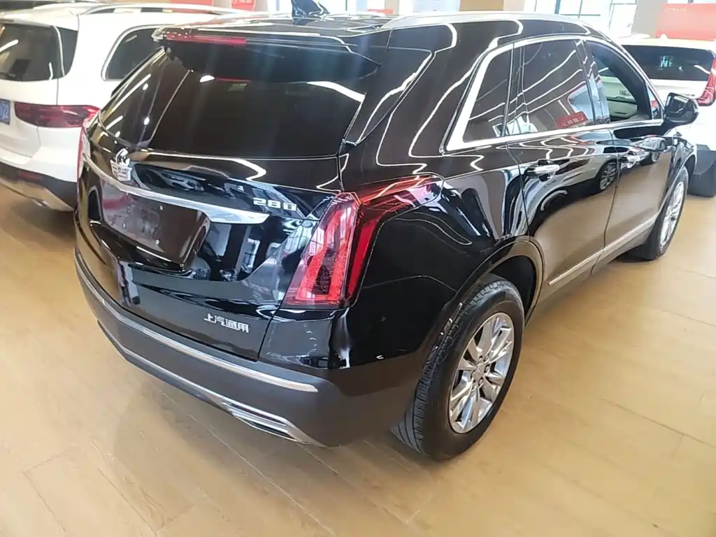 Cadillac XT5 — миниатюра 7
