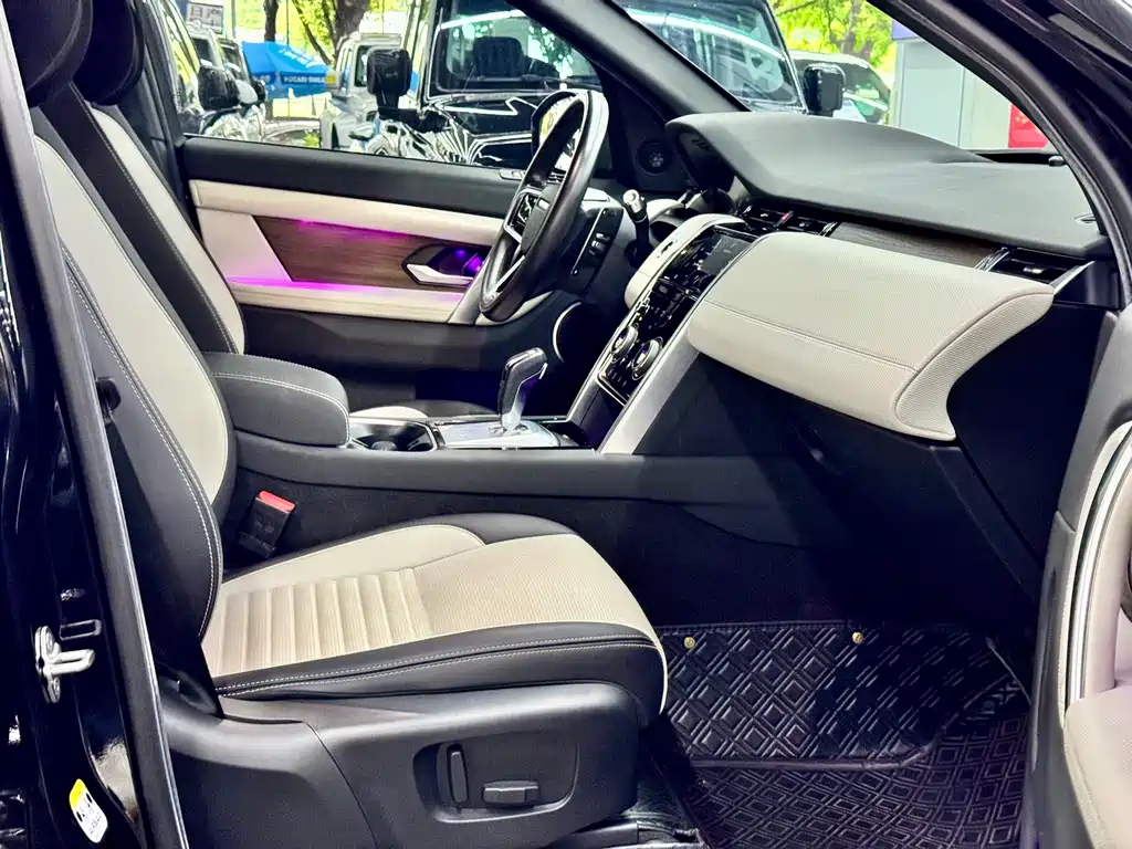 Land Rover Discovery Sport Hybrid — миниатюра 7