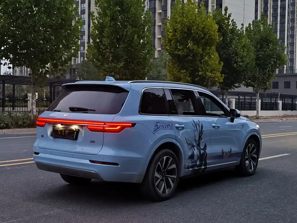 Li Auto Li ONE — миниатюра 12