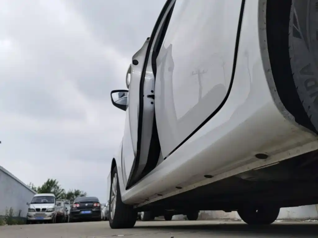 Roewe 350 — миниатюра 22