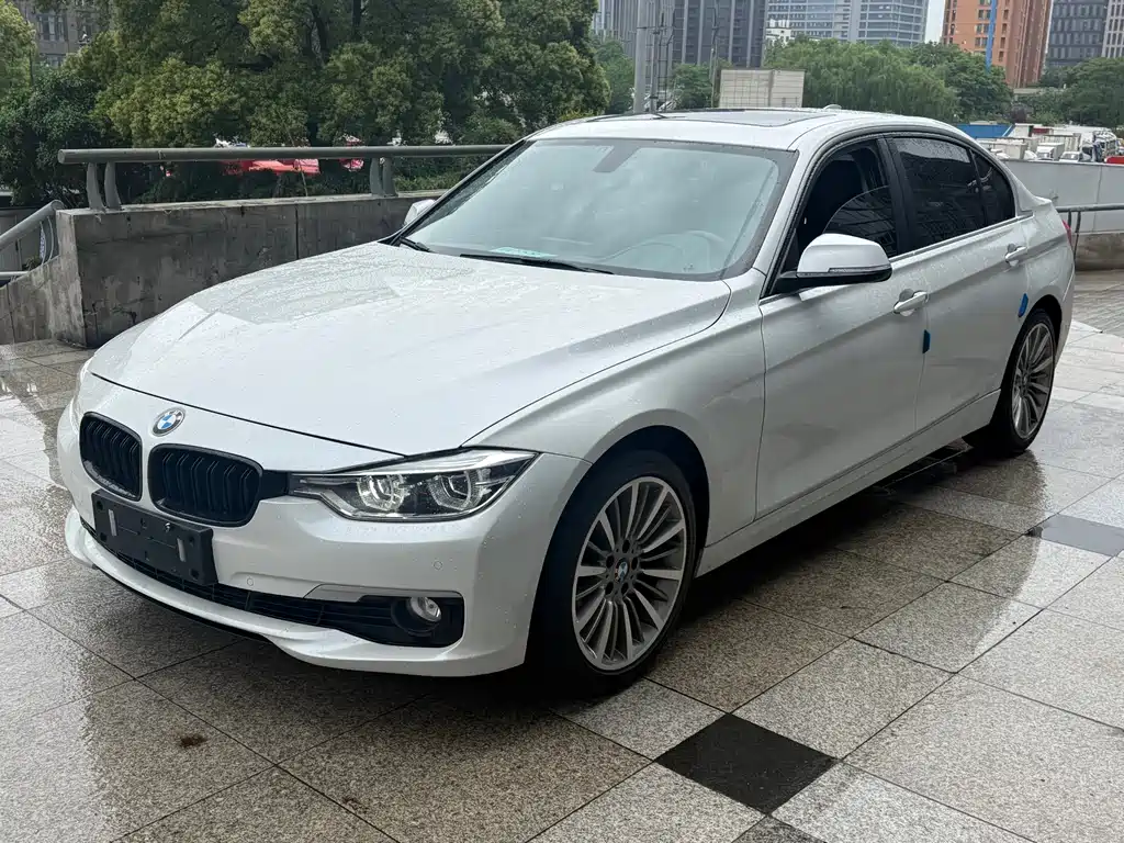 BMW 3 Series 2019