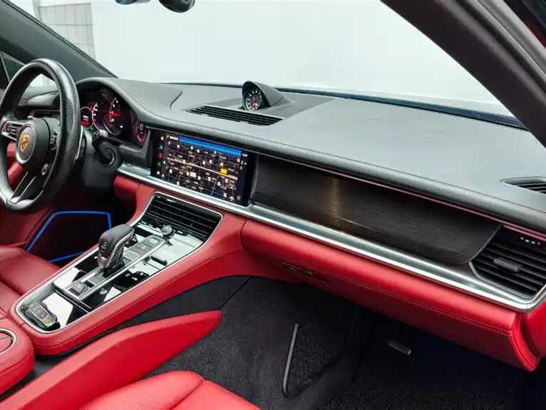 Porsche Panamera — миниатюра 11
