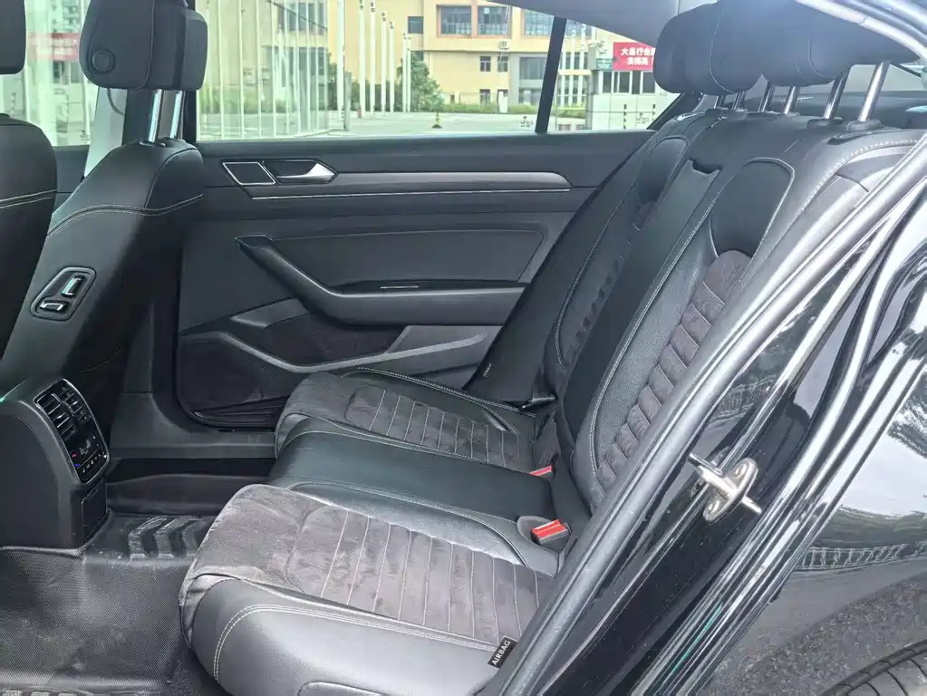 Volkswagen Magotan — миниатюра 11