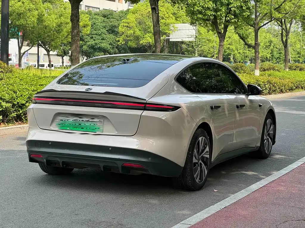 NIO ET5 — миниатюра 12