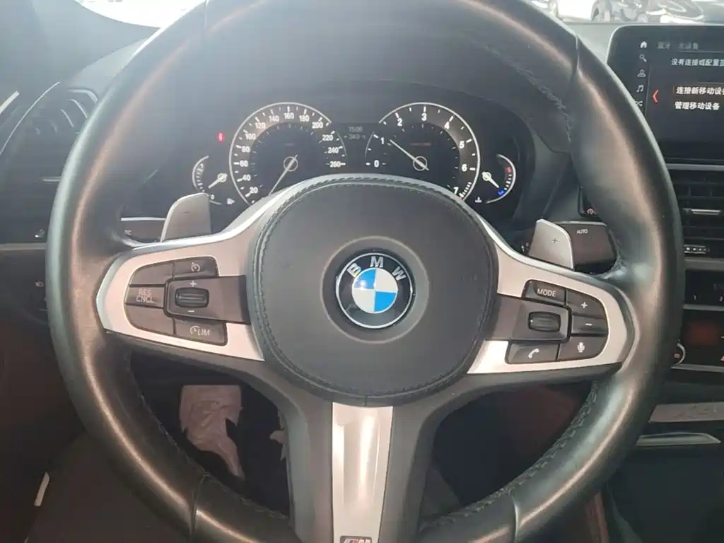 BMW X4 — миниатюра 11