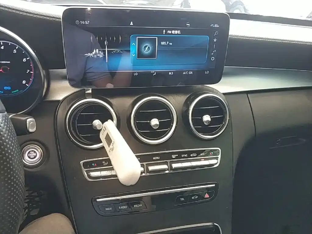 Mercedes-Benz C-Class — миниатюра 13