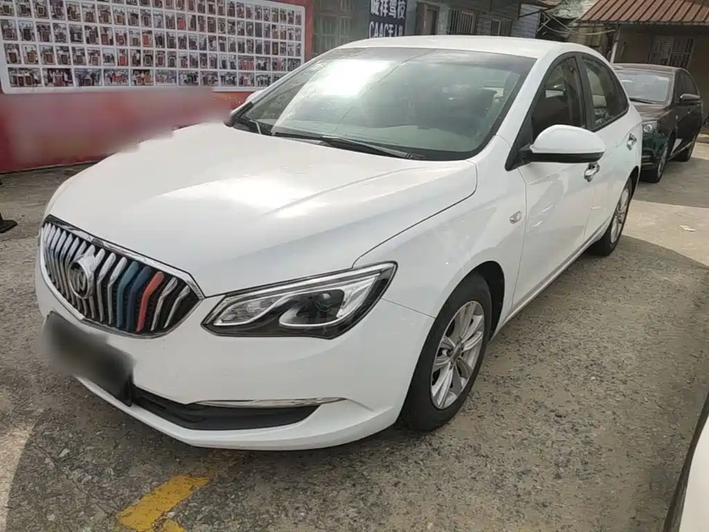 Buick Excelle — миниатюра 2