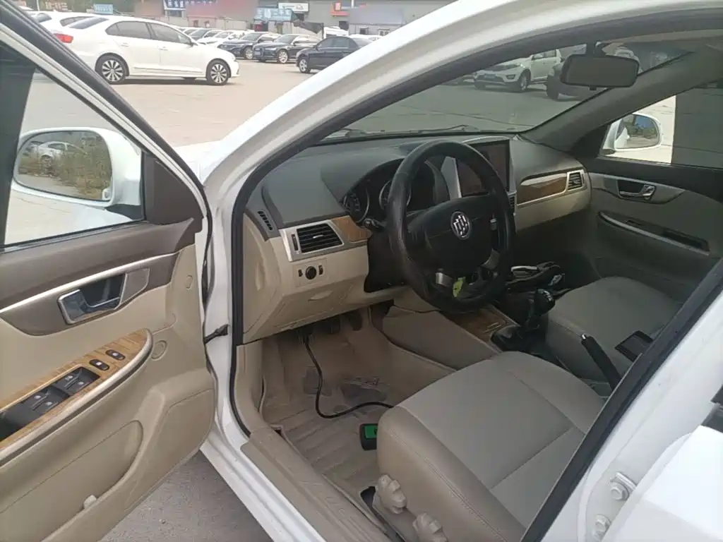 Buick Excelle — миниатюра 12