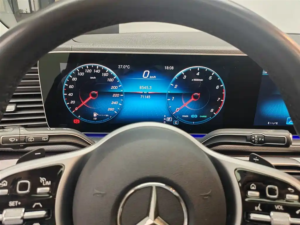 Mercedes-Benz GLS — миниатюра 12