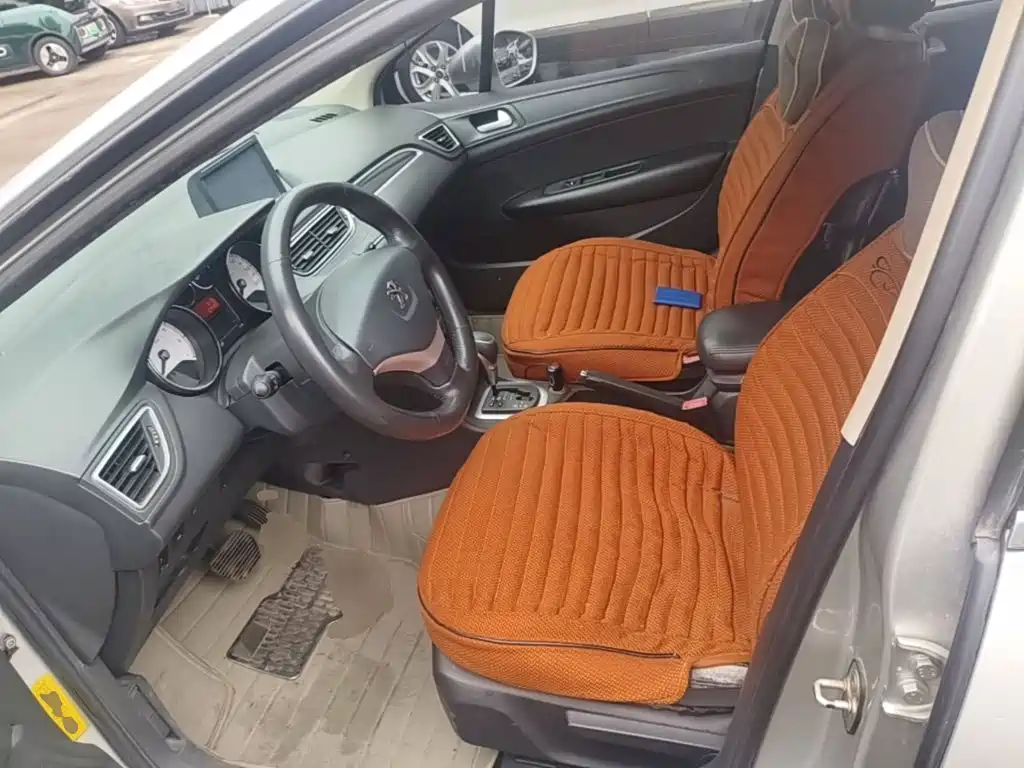 Peugeot 308 — миниатюра 15
