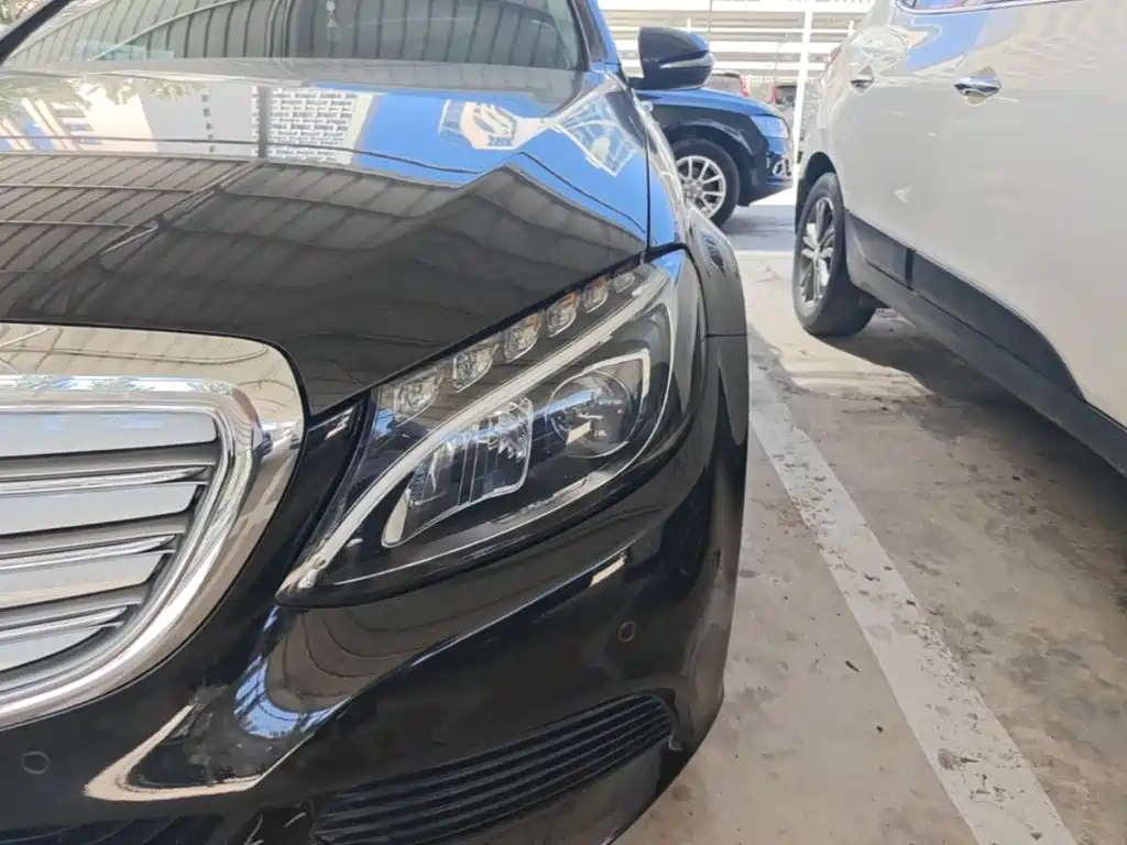 Mercedes-Benz C-Class — миниатюра 24