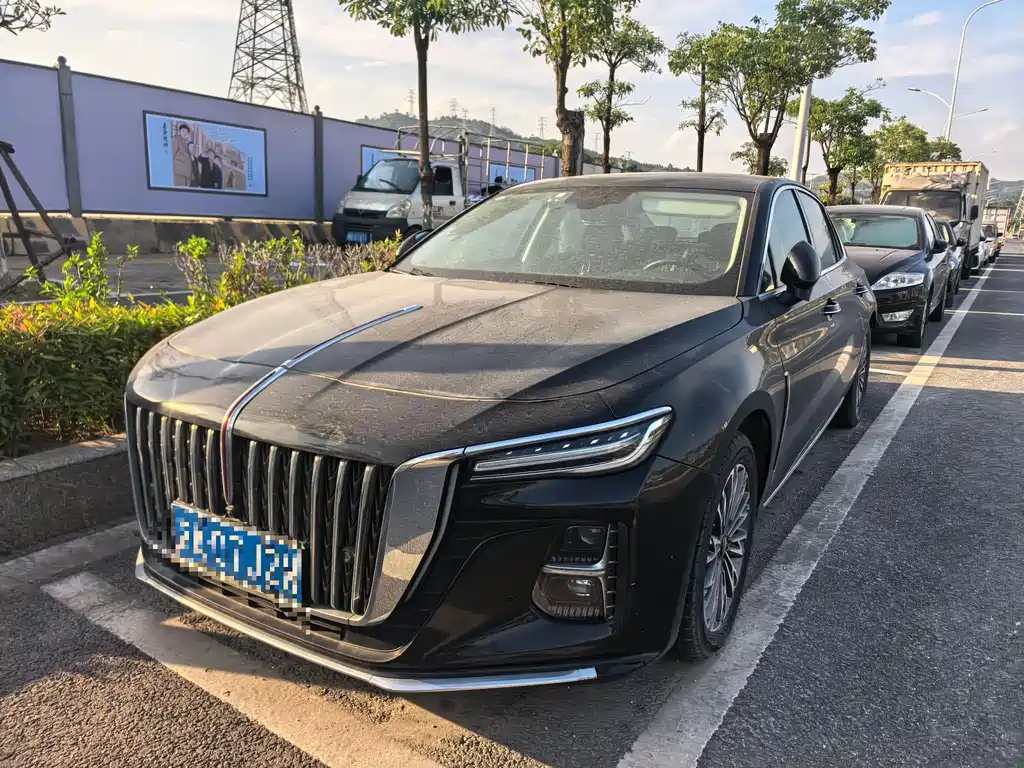 Купить Hongqi Hongqi H5