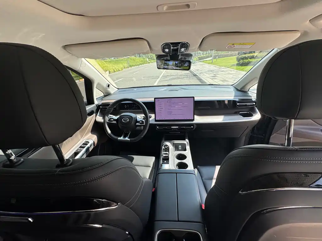 GAC Motor 传祺E8 PHEV — миниатюра 15