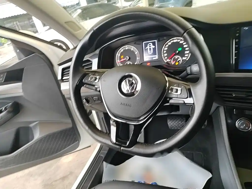 Volkswagen Bora — миниатюра 11