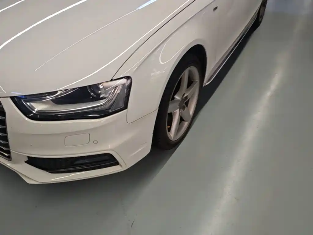 Audi A4L — миниатюра 24