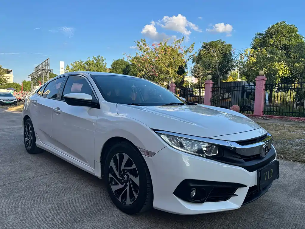 Honda Civic — миниатюра 3