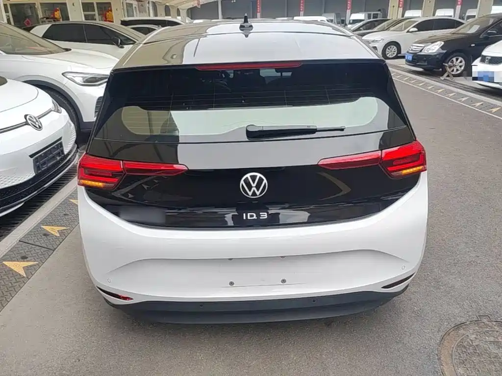 Volkswagen ID.3 — миниатюра 6