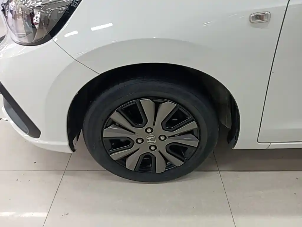 Honda Fit — миниатюра 23