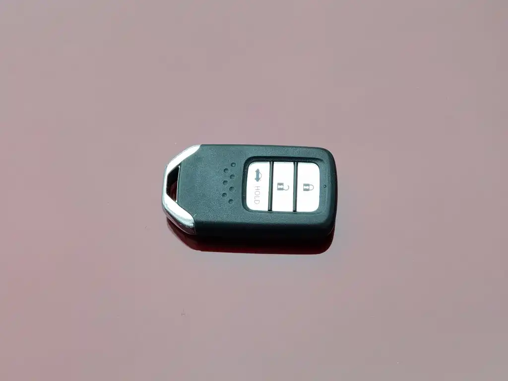 Honda Accord — миниатюра 19