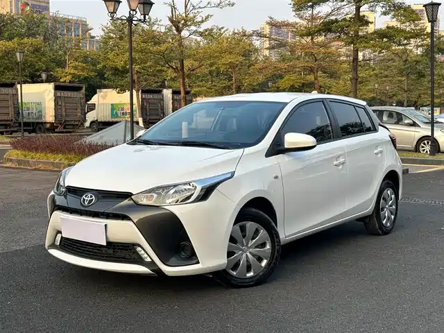 TOYOTA YARIS L ZHIXUAN