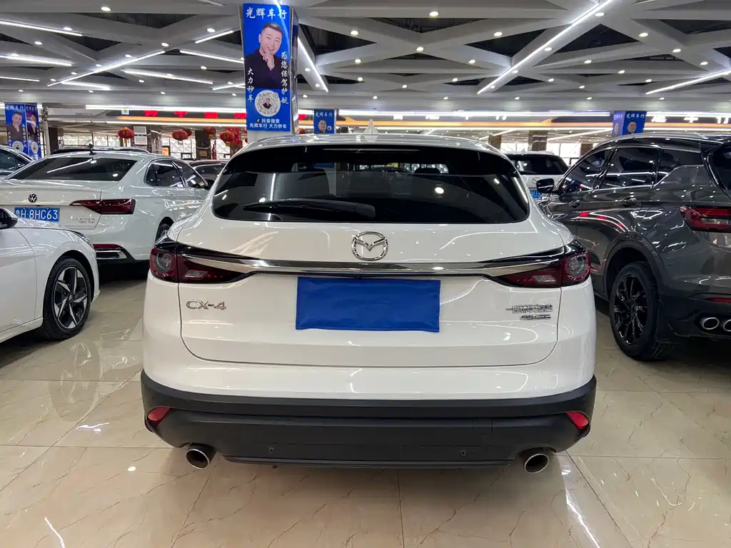 MAZDA CX 4