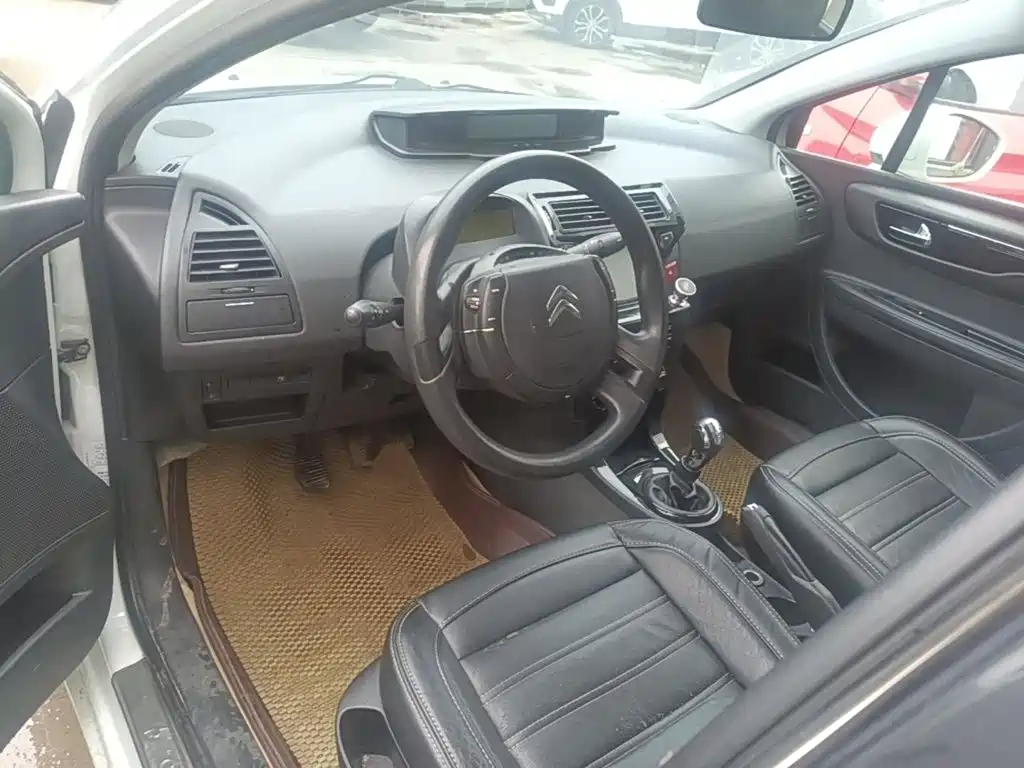 Citroen C-Quatre — миниатюра 14
