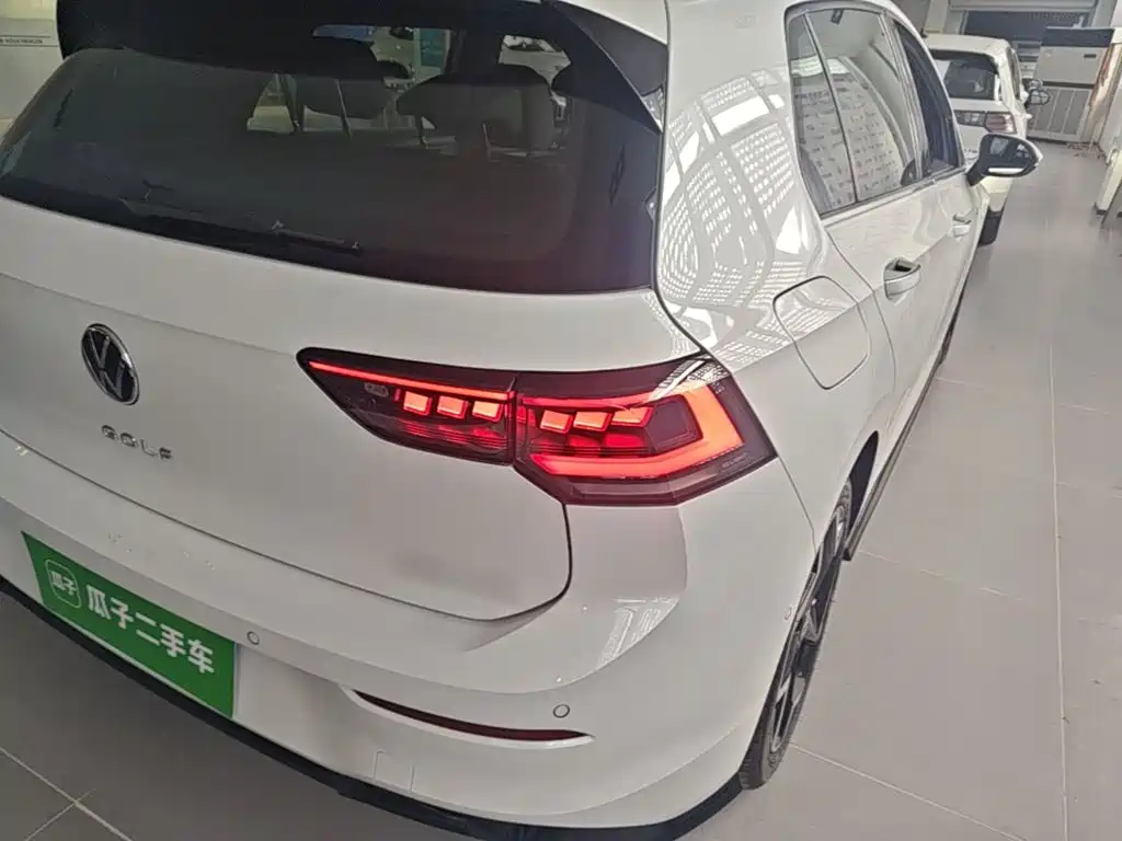 Volkswagen Golf — миниатюра 8
