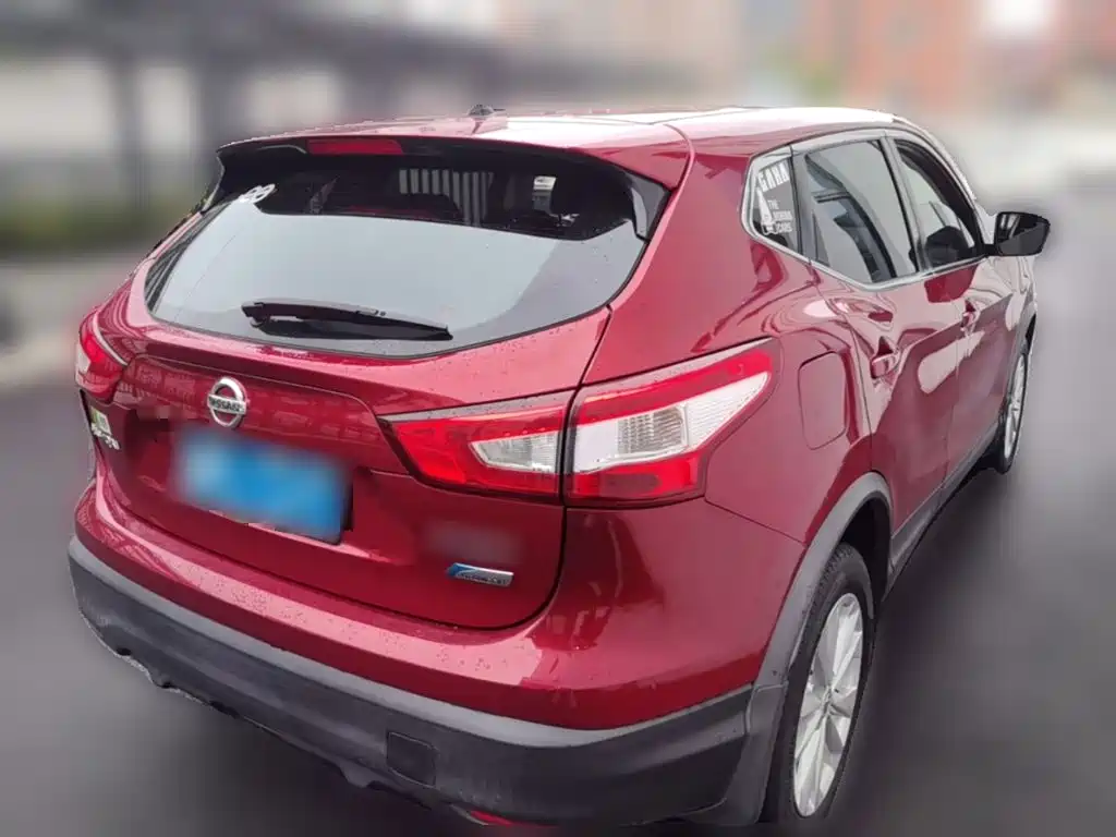 Nissan Qashqai — миниатюра 10