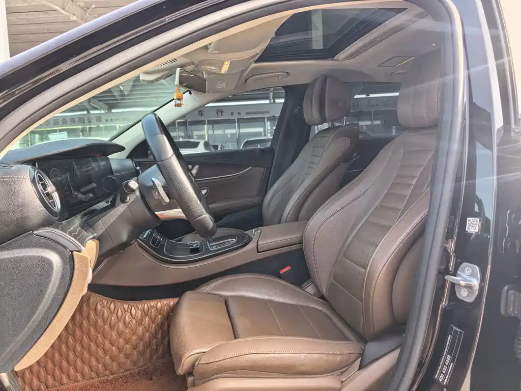 Mercedes-Benz E-Class E 2019 E 260 L Sport 4MATIC