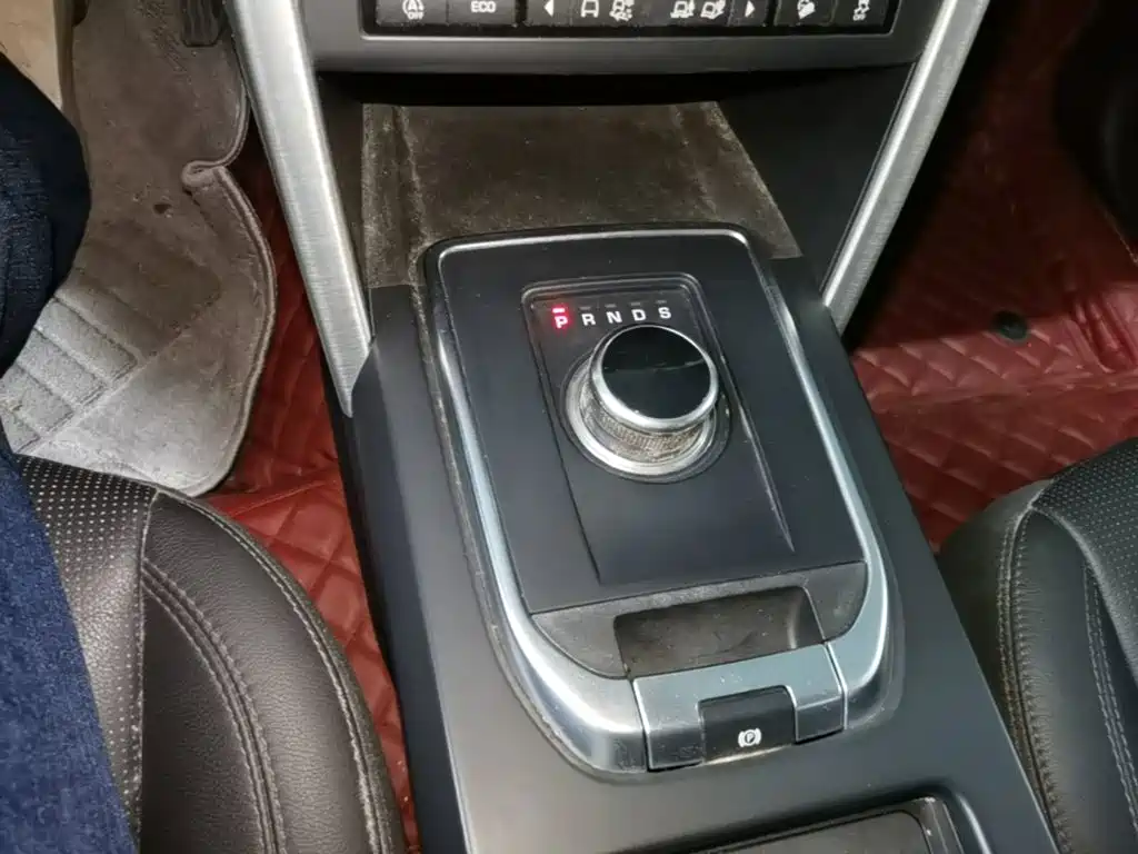 Land Rover Discovery Sport — миниатюра 14