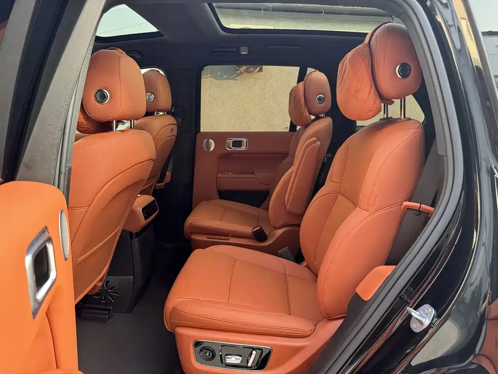 Li Auto Li L8 — миниатюра 7