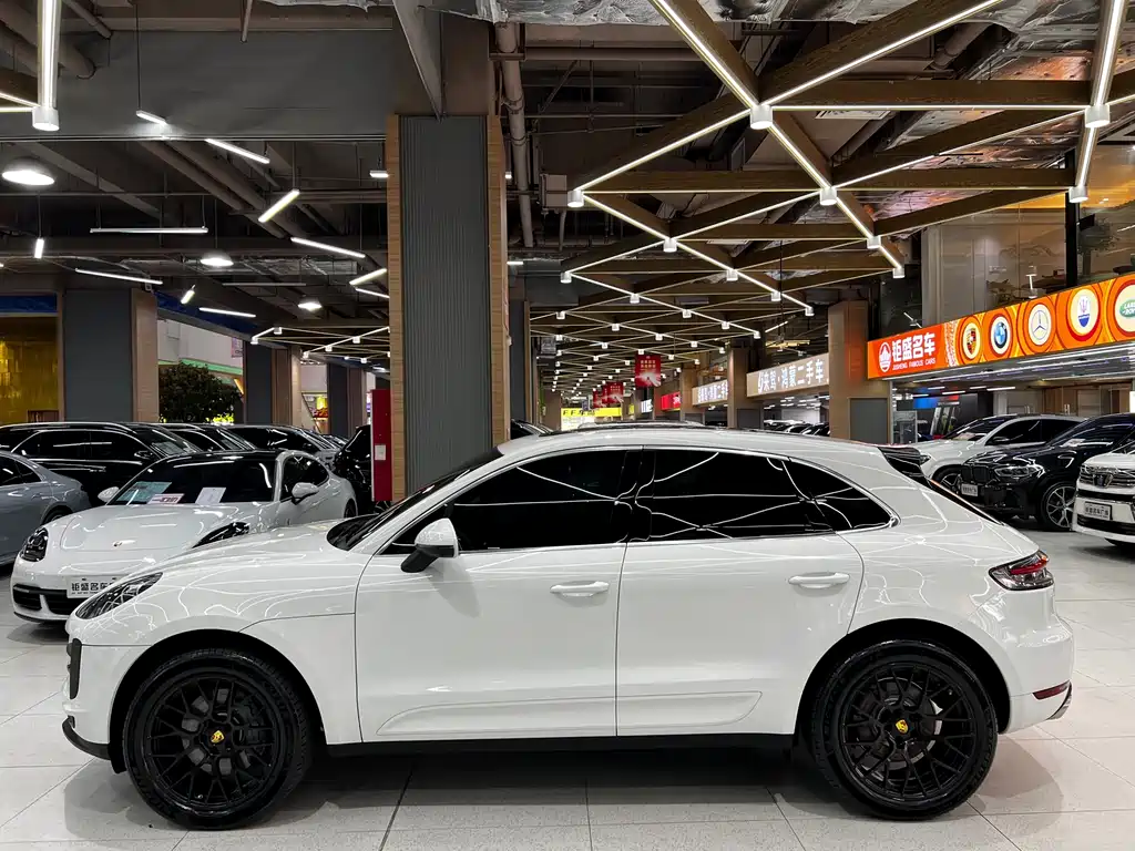 Porsche Macan 2018 Macan S 3.0T
