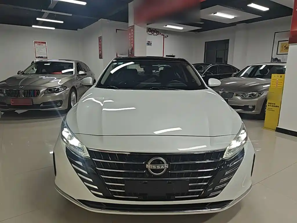 Nissan Teana — миниатюра 3