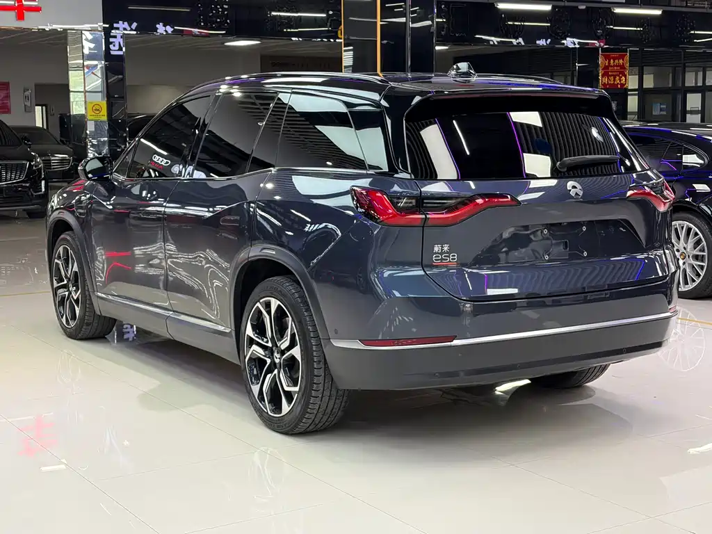 NIO ES8 — миниатюра 10