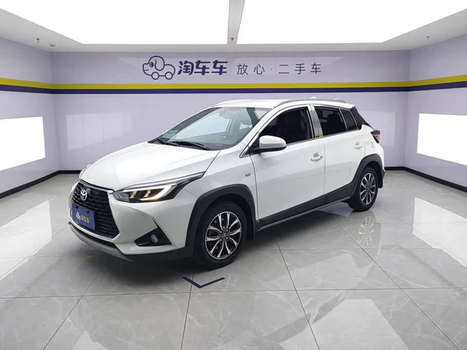 Toyota YARiS L Zhi Xuan 1.5 л 2023 г. Белый, пробег 22500 км