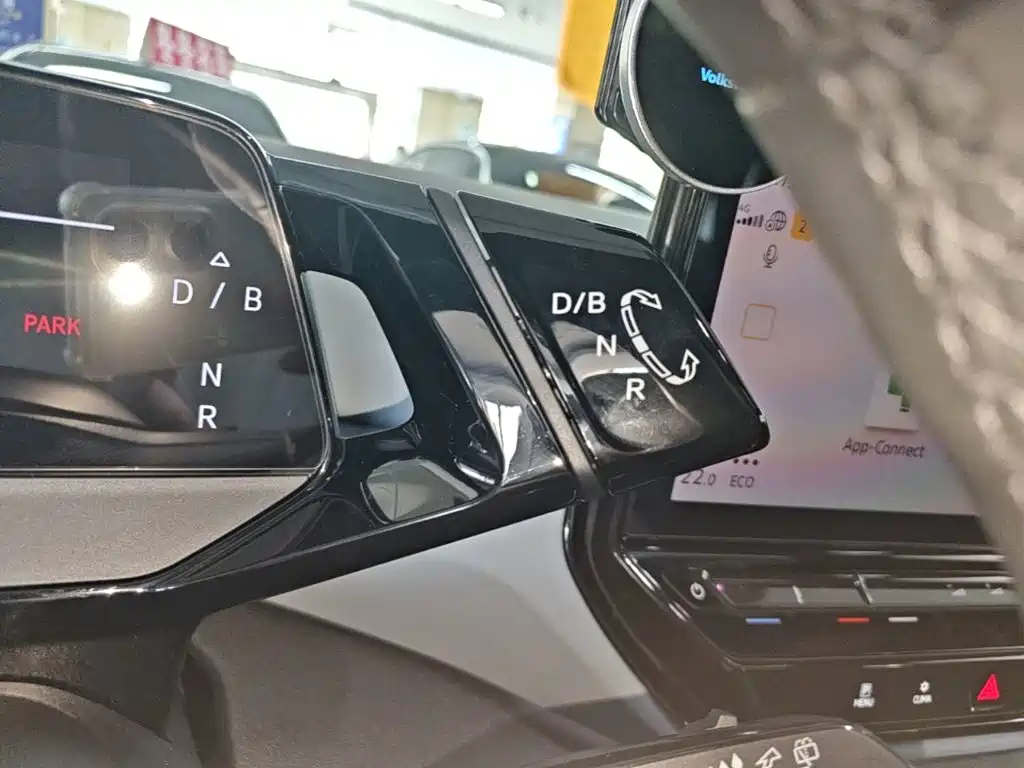 Volkswagen ID.4 X — миниатюра 14