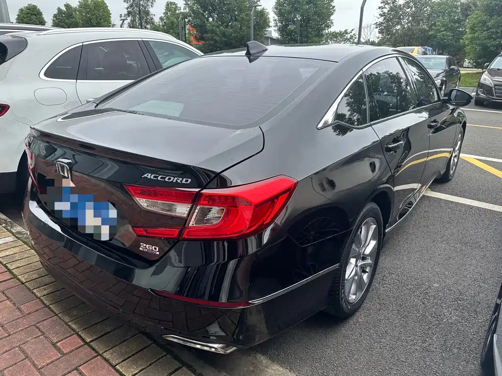 Honda Accord — миниатюра 20