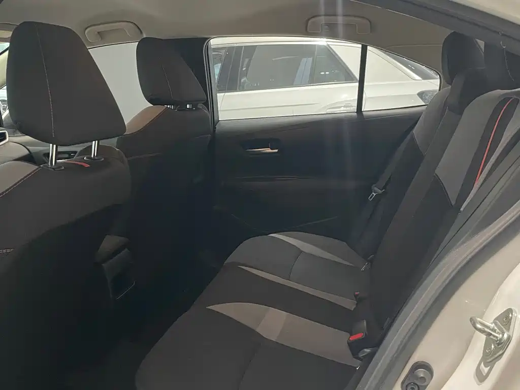 Toyota Corolla — миниатюра 11