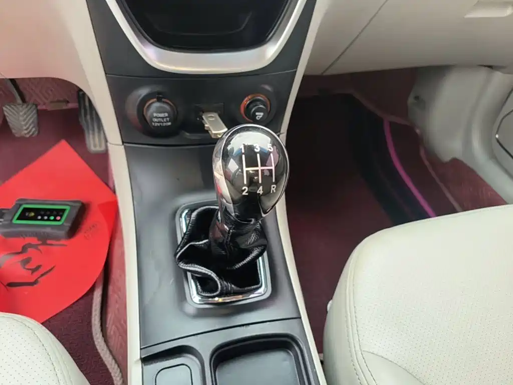 Geely Vision — миниатюра 14