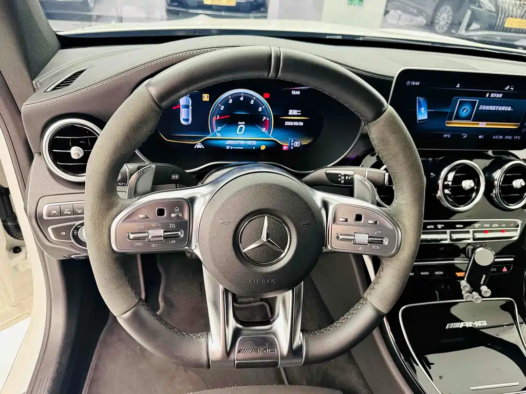 Mercedes-Benz C-Class AMG — миниатюра 11