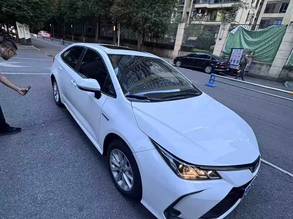 Toyota Corolla 2021 1.8L E-CVT Elite