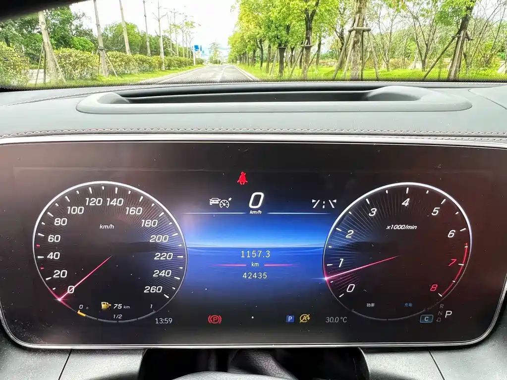 Mercedes-Benz GLC — миниатюра 7
