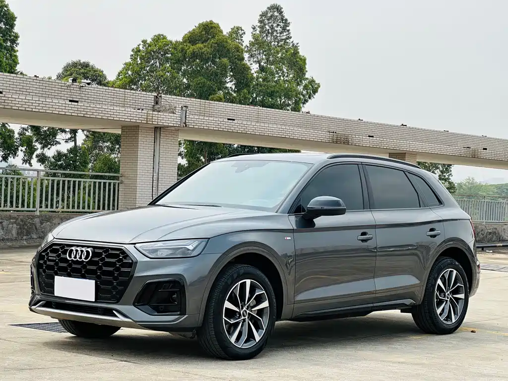Audi Q5L 2023