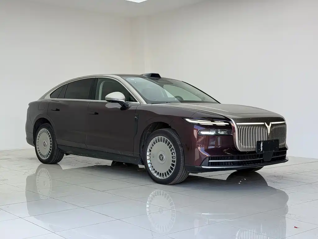 VOYAH Passion L — миниатюра 3