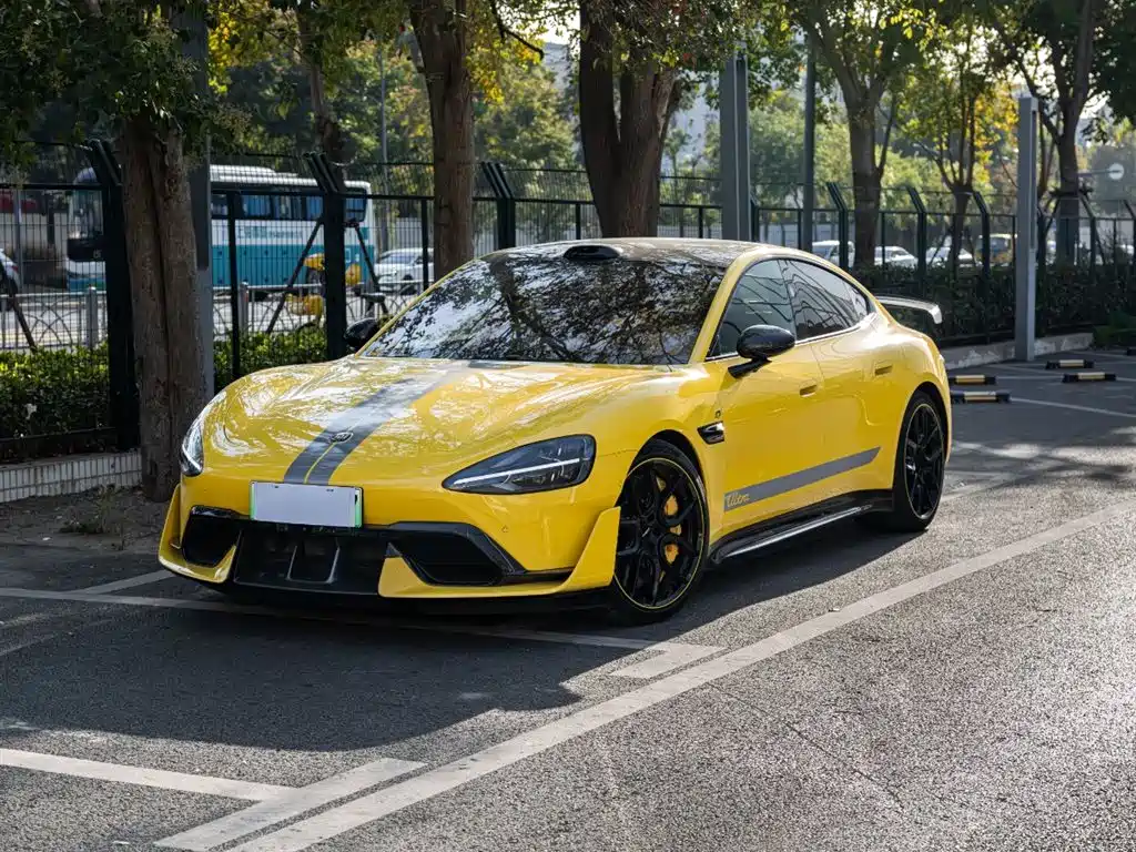 XIAOMI CAR XIAOMI SU7 ULTRA