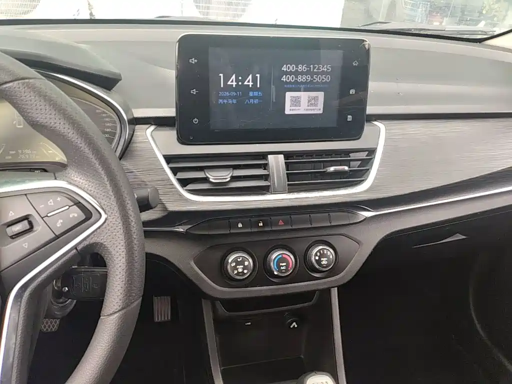Baojun 360 — миниатюра 9