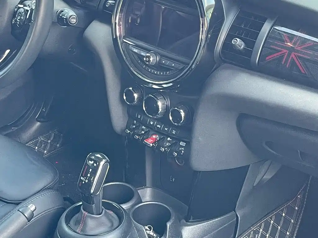 MINI Mini — миниатюра 10