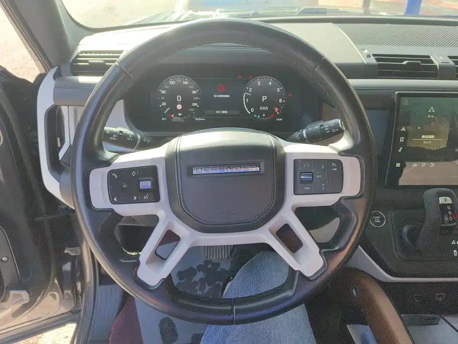 Land Rover Defender — миниатюра 15
