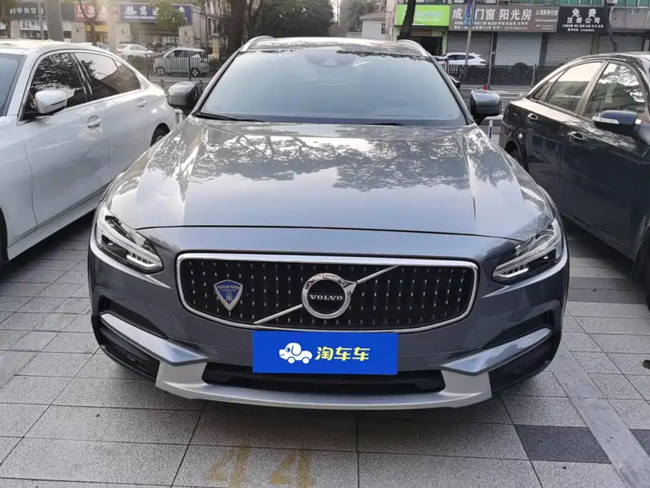 Volvo V90 — миниатюра 2