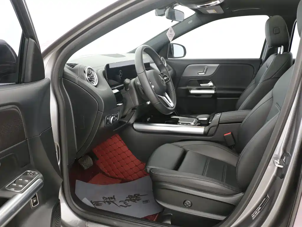 Mercedes-Benz GLA — миниатюра 4